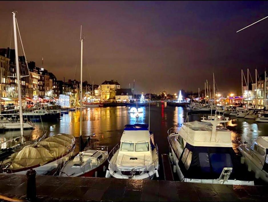 Ferienwohnung Escapade A Honfleur Exterior foto